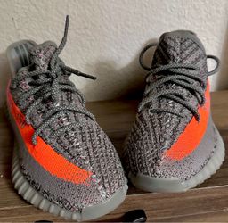 YEEZY BOOST 350 V2