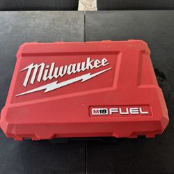 Milwaukee M18 Fuel Box