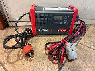 FRONIUS SELECTIVA 4.0 2040 BATTERY CHARGER