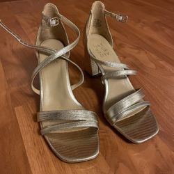 Naturalizer Tiff Dark Good Size 7.5