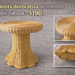 Neww!!Bonita Mesita Mimbre