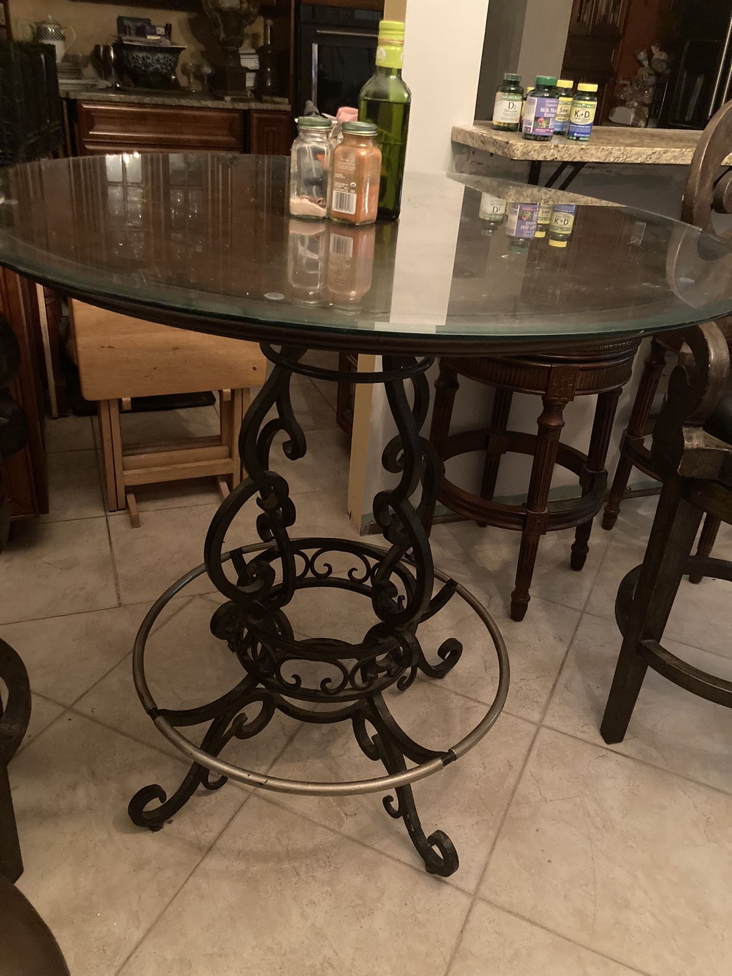 Leather Top Table & Bar Stools 