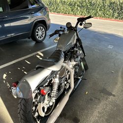 Harley Davidson 883 sportster