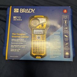 Brady M210 label Printer -KIT-  !!!!$199.99 Value!!!!