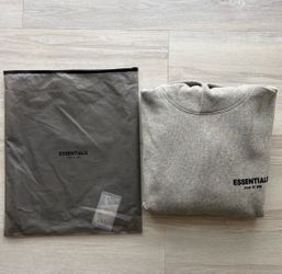 Essentials fear of god Grey color