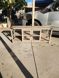 Gray/rustic colored- Long table TV stand
