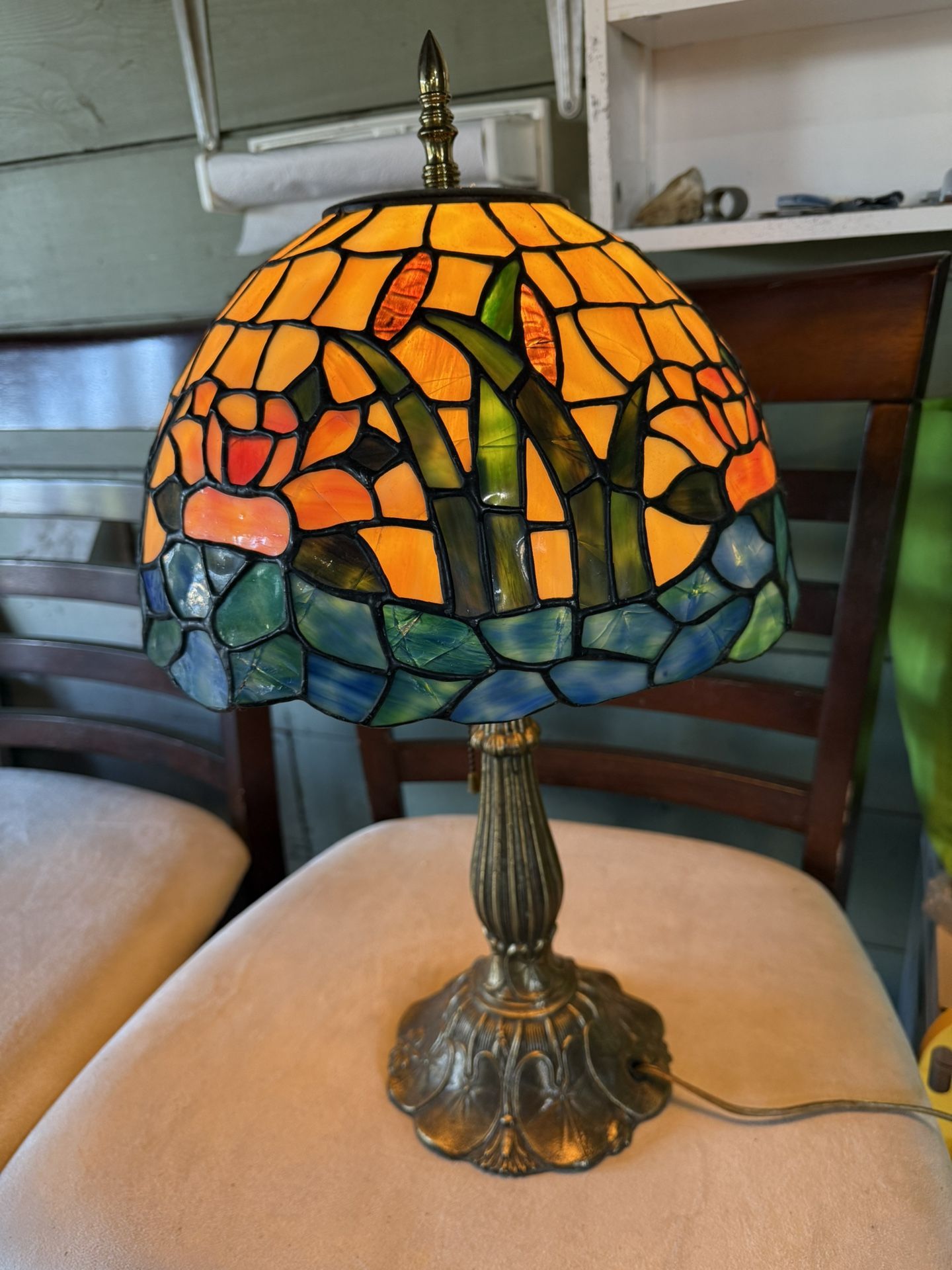 Vintage Tiffany-Style Stained Glass Table Lamp