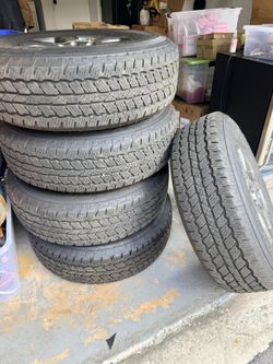 2024 Ford Bronco Big Bend OEM Wheels & Tires – Like New – Under 6K Miles