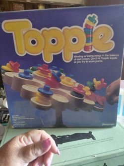 Vintage topple game