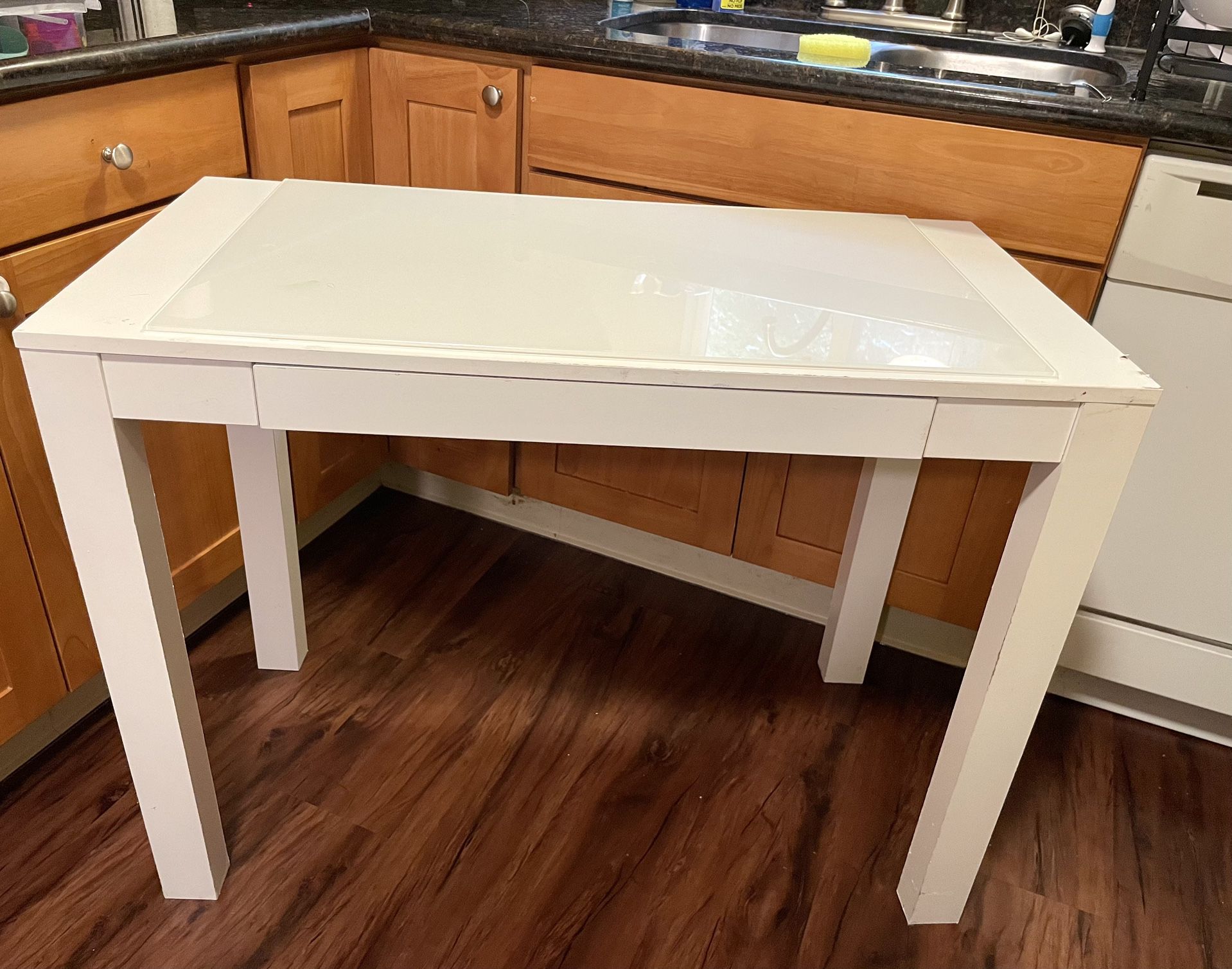 White Desk With Glass Topper 