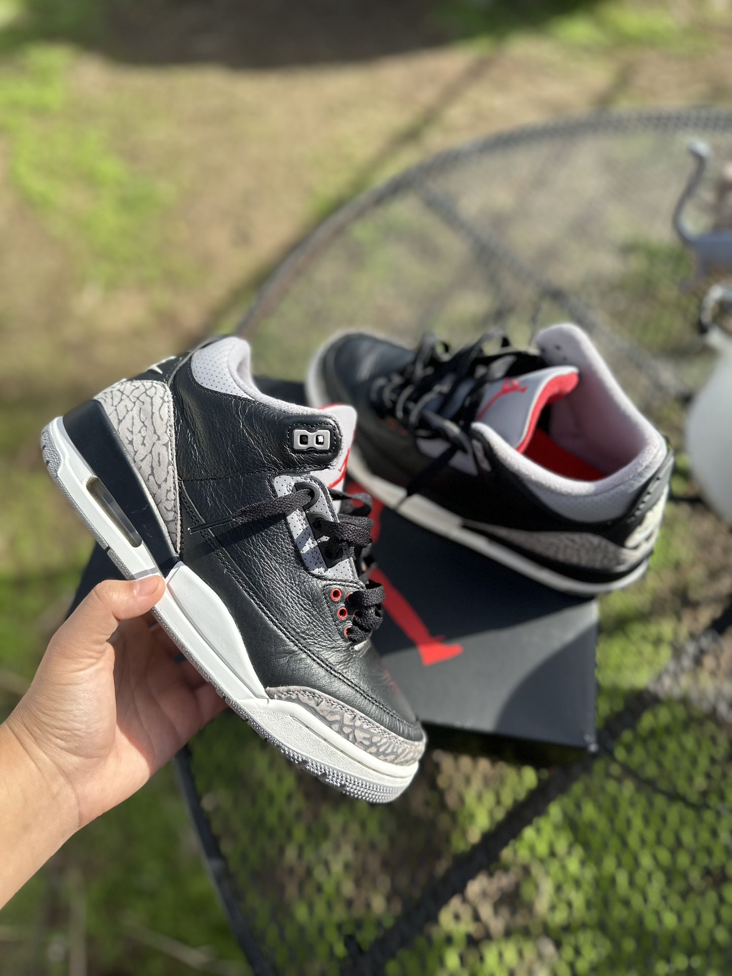 Jordan 3 Black Cement Men’s size 7.5
