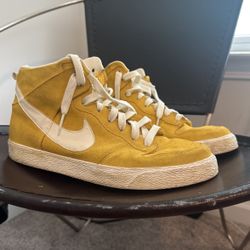 Nike Sneakers 