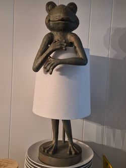 Frog Lamp