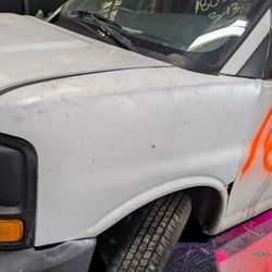 Left Fender GMC Savana Chevrolet Express Van 1500, 2500, 3500, 96-05 Used OEM