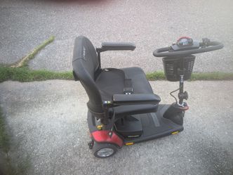 Pride Elite Traveler Mobility Scooter Like New