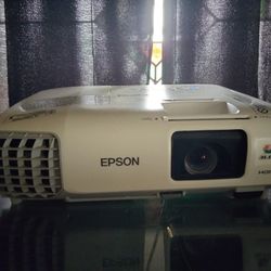 Epson Projector With Remote