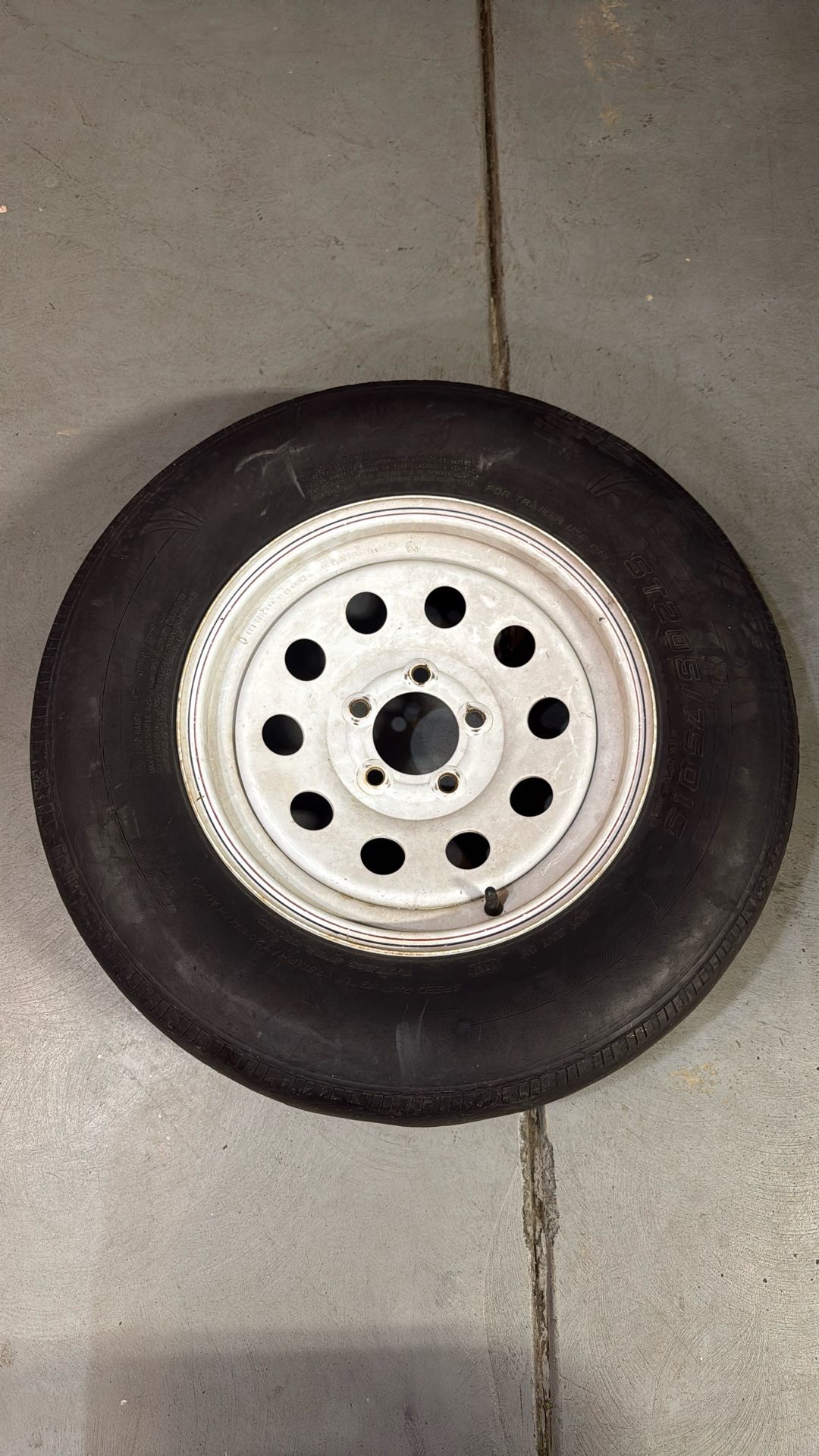 5 Lug Trailer Rim