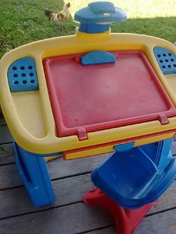 Fisher Price Art Table