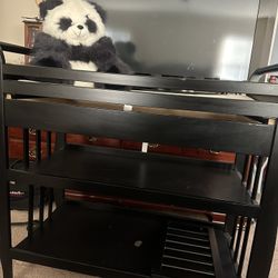  Changing Table 