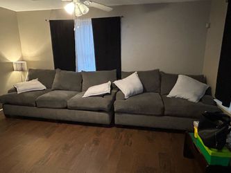 Living Room 2 Pc