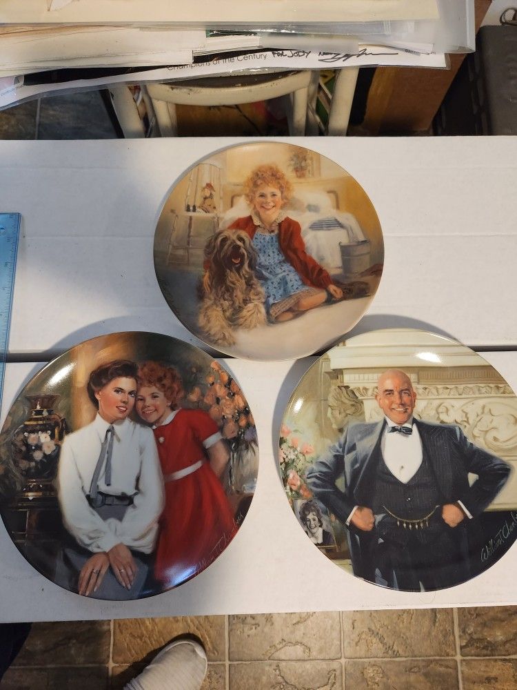 Little Orphan Annie & Sandy Collector Plates Set Of 3