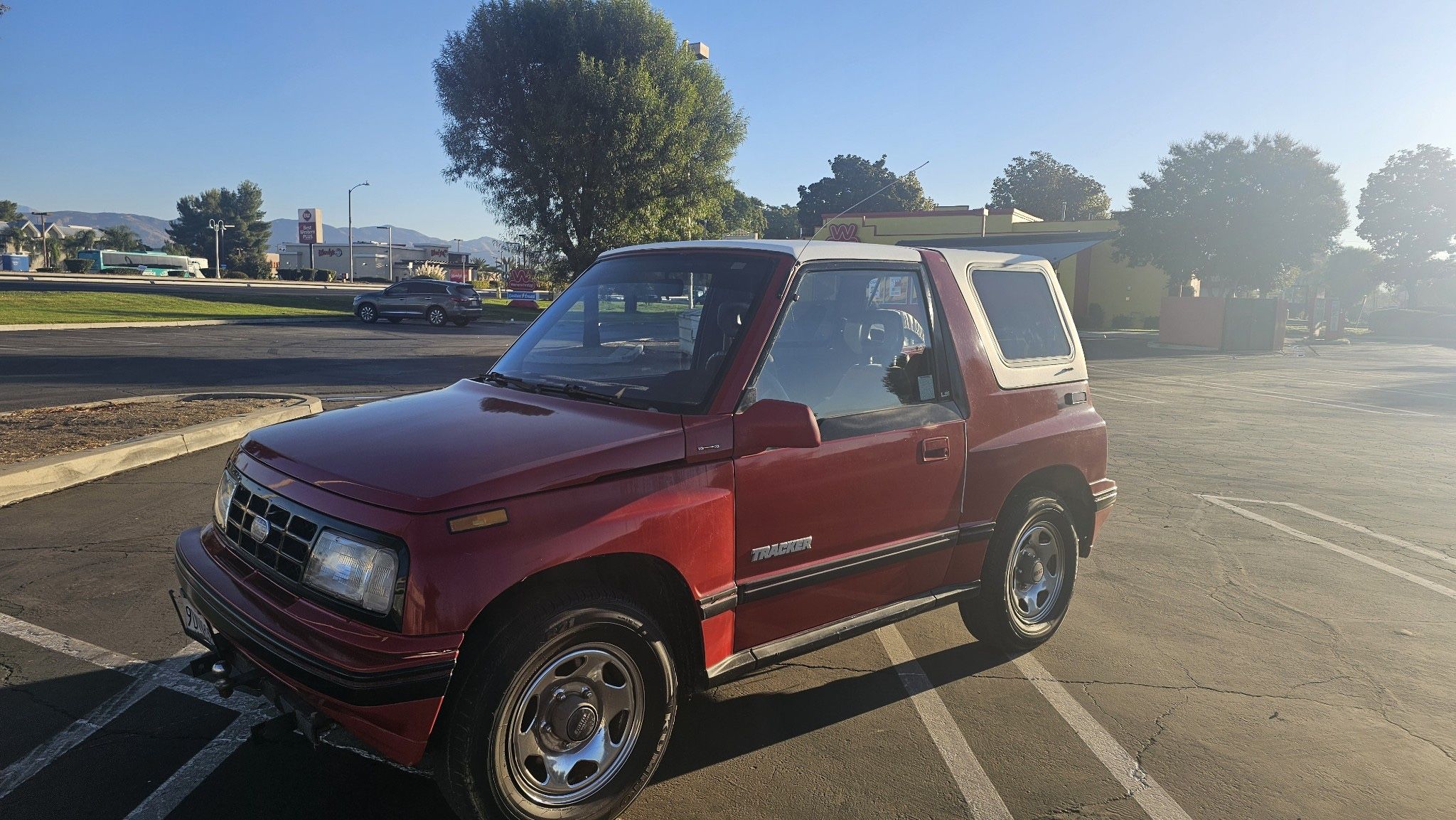 1993 Geo Tracker