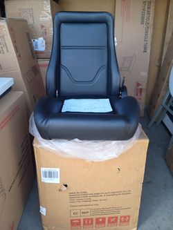 Universal racing car seat