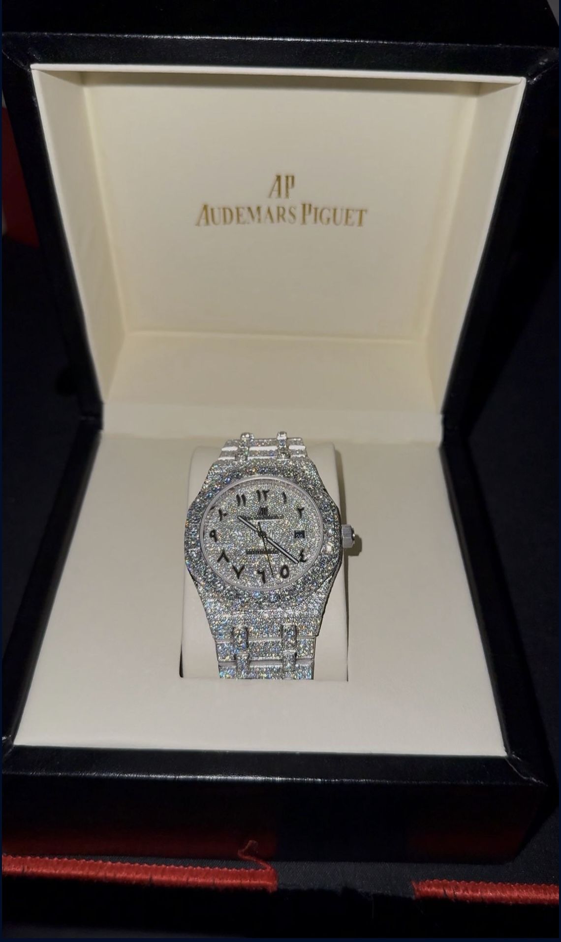 Lab Grown Moissanite Watch