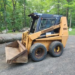 Case 1840 Skid Steer