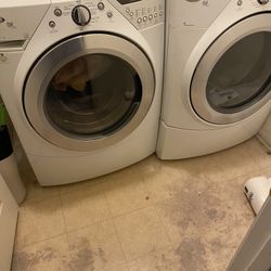 Washer Dryer Almost New 