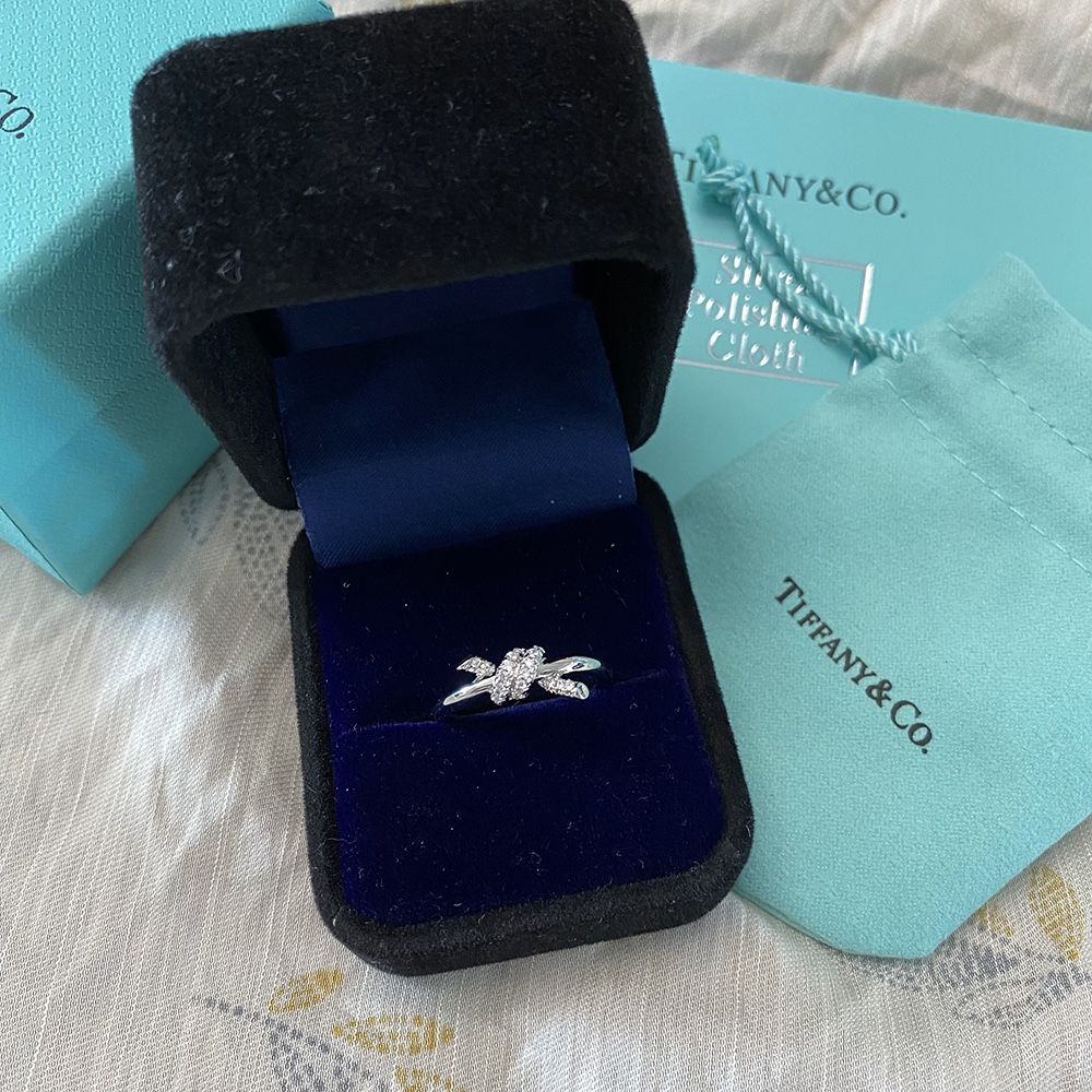 Tiffany Womens White Gold With Diamonds Bow Tie Ring
