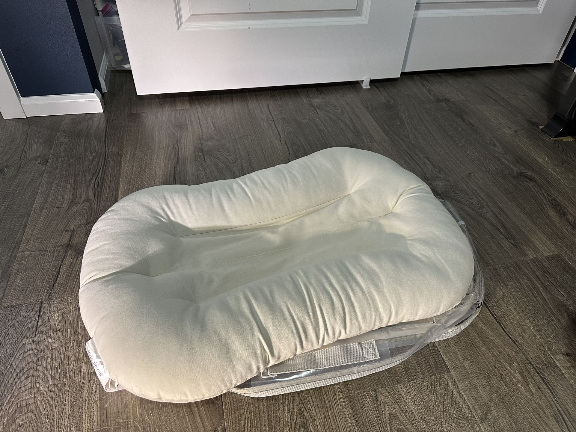 Snuggle Me Infant lounger 