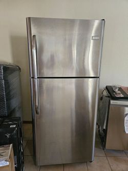 Frigidaire Refrigerator