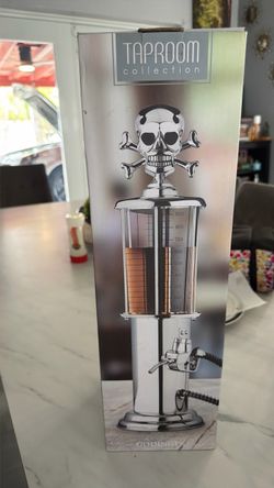 Skull pump beverage dispenser