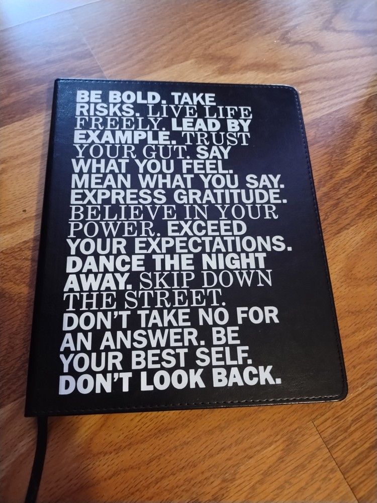 New Be Bold Faux Leather Lined 8" x 10" Journal Notebook