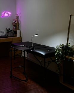 Tattoo Bed