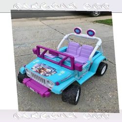 seat indicate Kids' Electric Car Joy and Thrills for Little Drivers