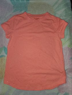 Girl's size M (7/8) coral sparkle tshirt