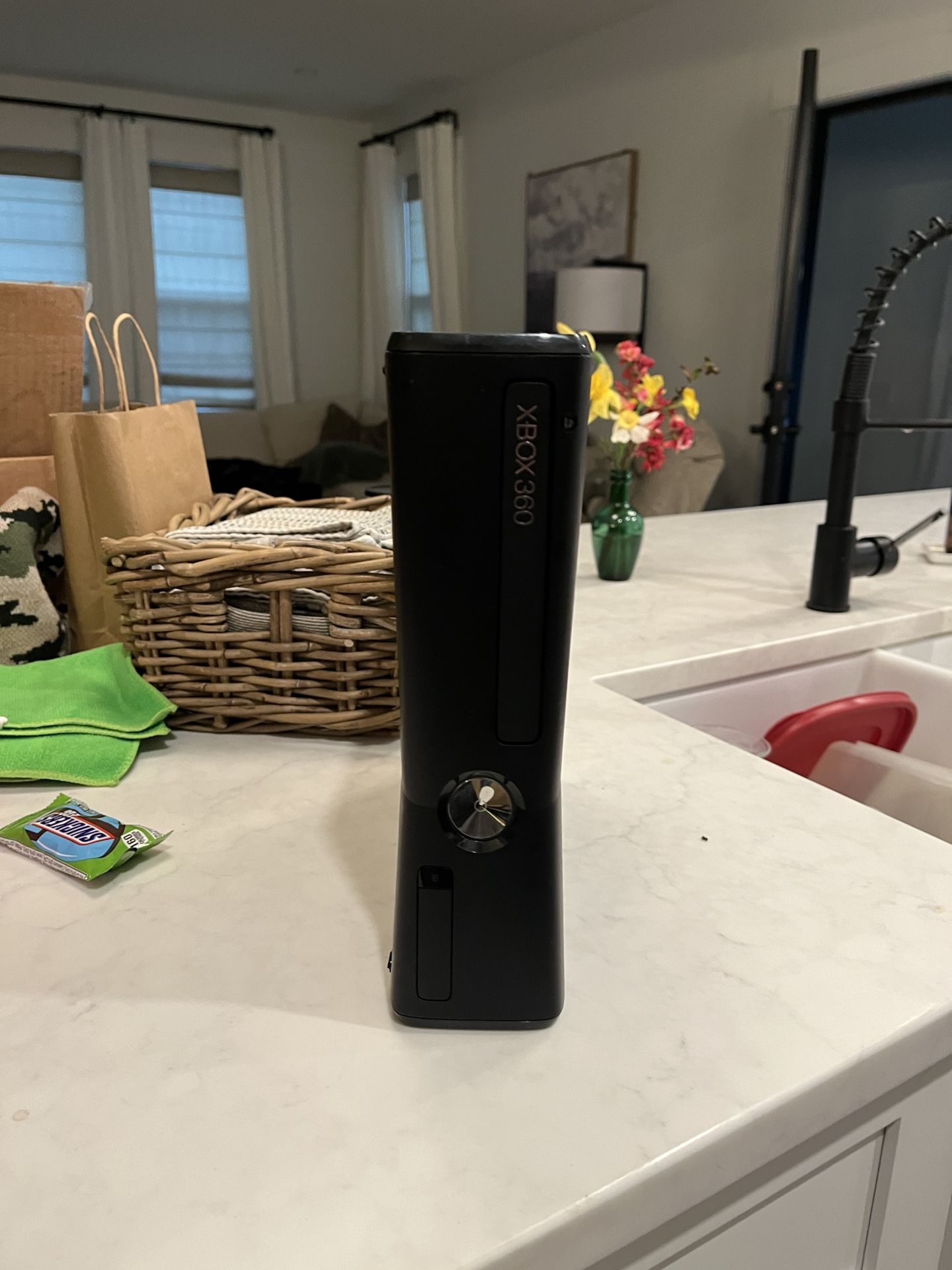 Xbox 360 BRAND NEW NEVER USED 
