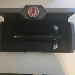 Kyle Ren Lightsaber