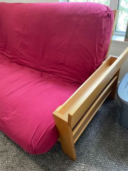 *Price reduced!  Futon sofa bed