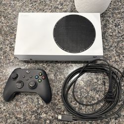 Xbox Series S + Controller And Necessary Cords 