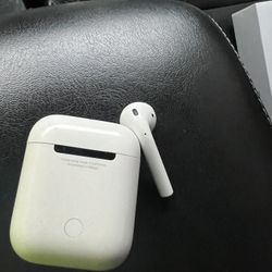 Apple Ear Pod - Right Side 