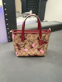 Coach Cherry Bag 