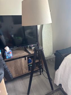 Lamp with beige shade