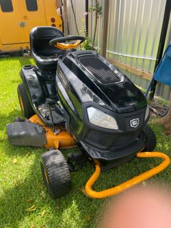 🚜 Craftsman T7000 Pro Riding Lawn Mower –