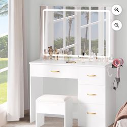 Makeup Vanity Desk