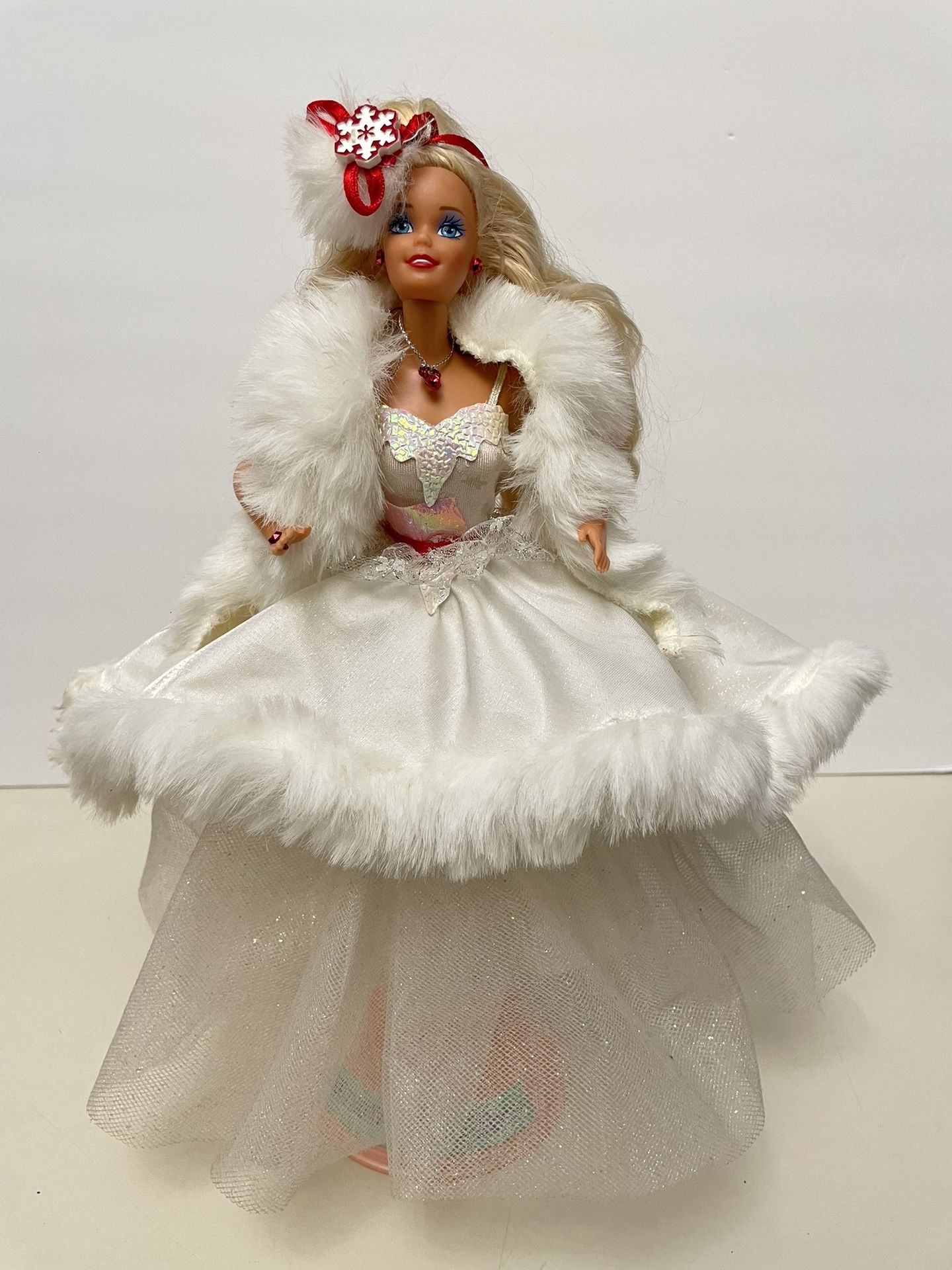 Happy Holidays Special Edition 1966 Barbie Doll Mattel Vintage Christmas