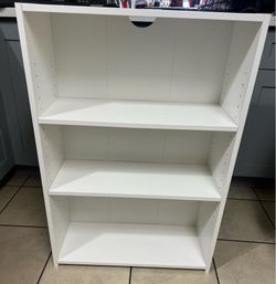 Room Essentials 3-Shelf Bookcase
