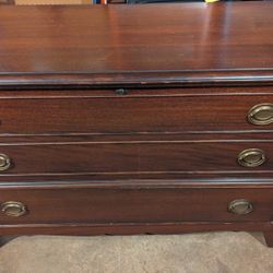 Lane Cedar Chest